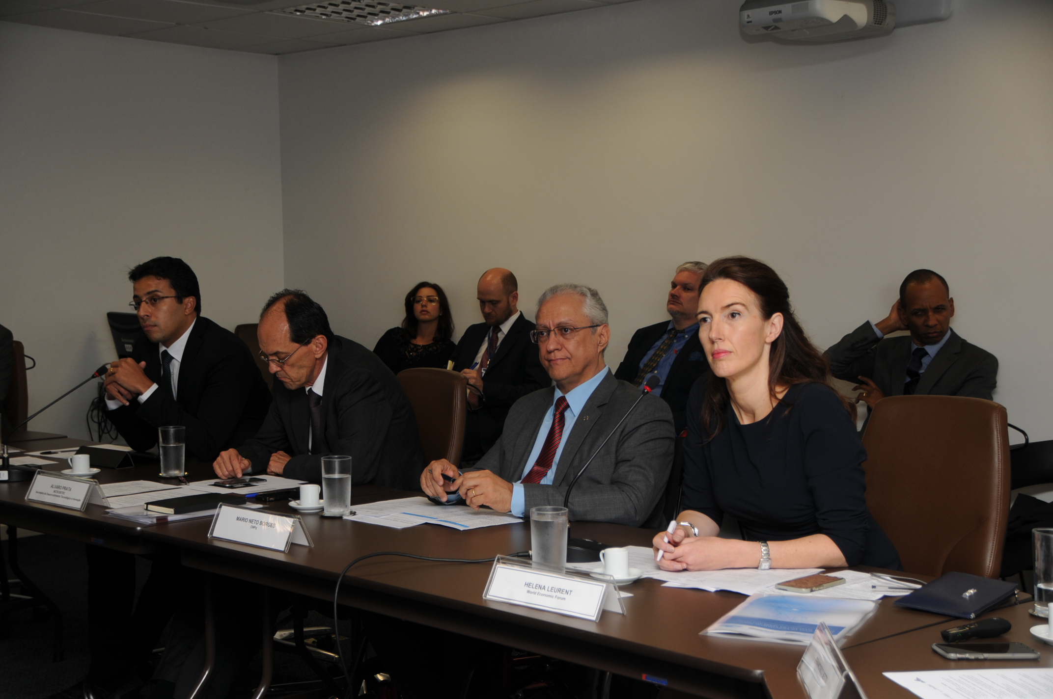 Fórum Econômico Mundial e AT kearney