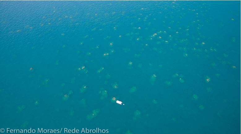 Foto aerea do Parque de Abrolhos