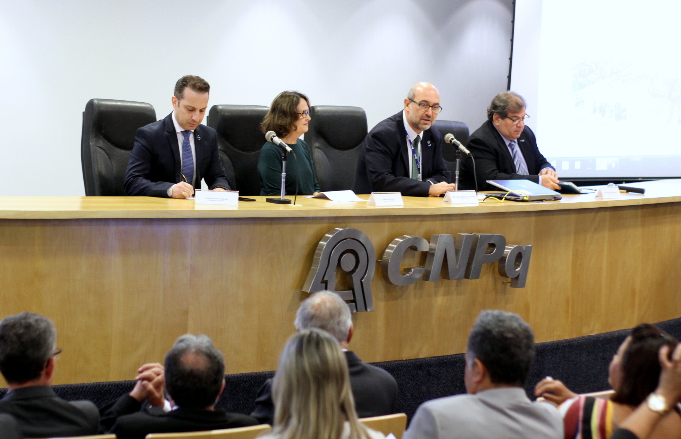 Pres. do CNPq João Azevedo - Pres. do CONFAP Maria Zaíra - Sec. do MCTIC Marcelo Morales - Pres. da CAPES Anderson Correia 